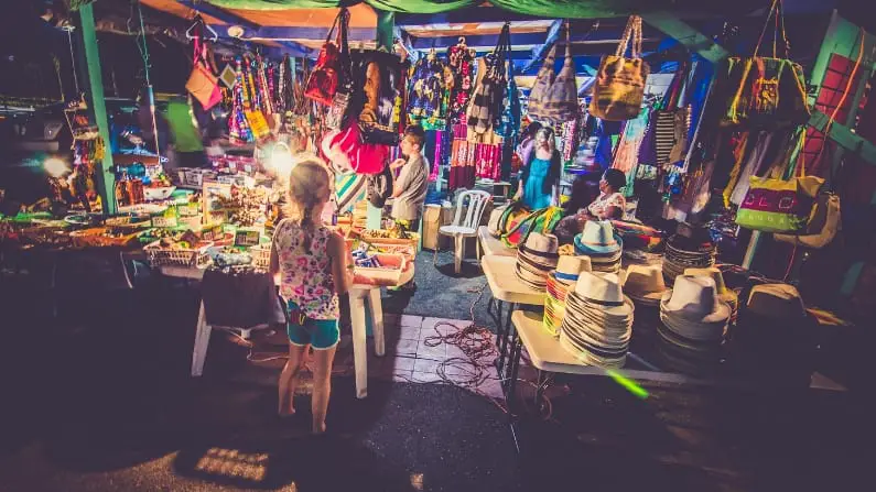 The Essential Dallas-Fort Worth Flea Markets for Scoring a Deal