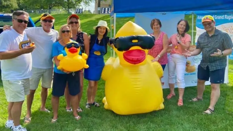 Things to do in Dallas this weekend with kids | The Grand Duck Derby