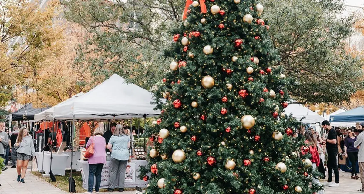 Top 10 things to do in Dallas Fort Worth this weekend of December 16, 2022 include Mistletoe Market, Skating Under The Stars, & More!